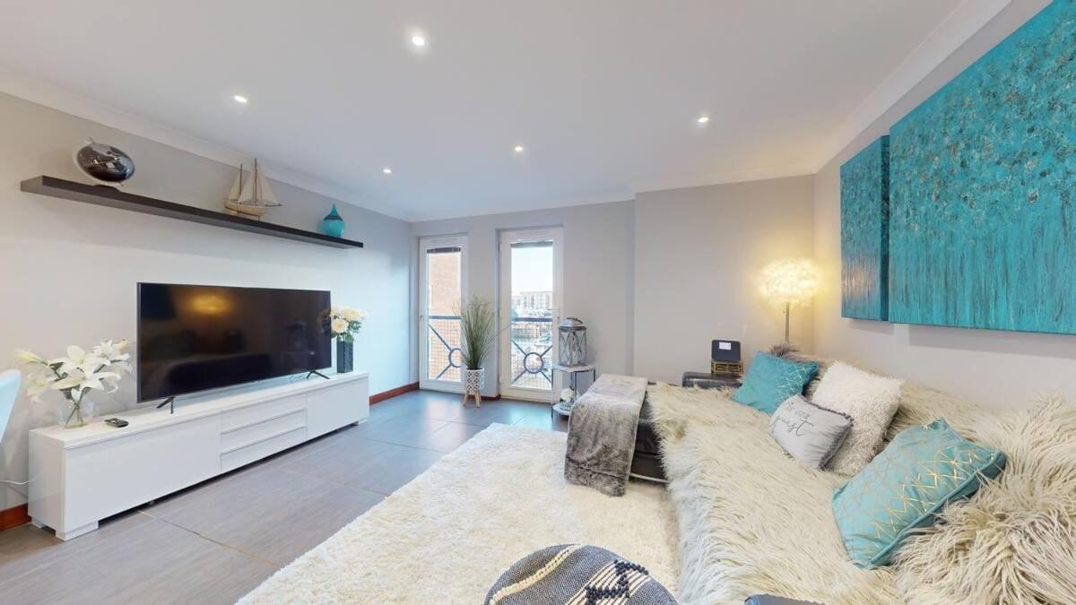 Appartement Marina - Water View - Sleeps 5 Swansea
