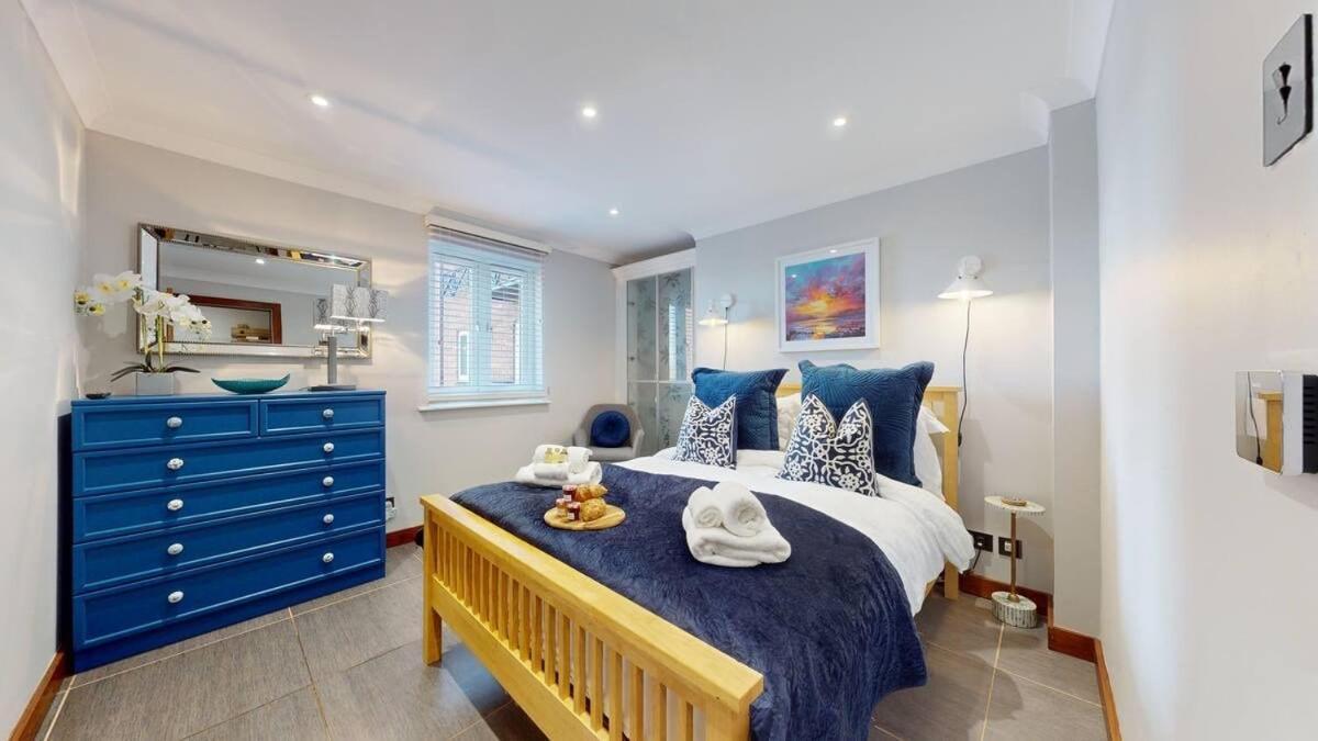 Appartement Marina - Water View - Sleeps 5 *