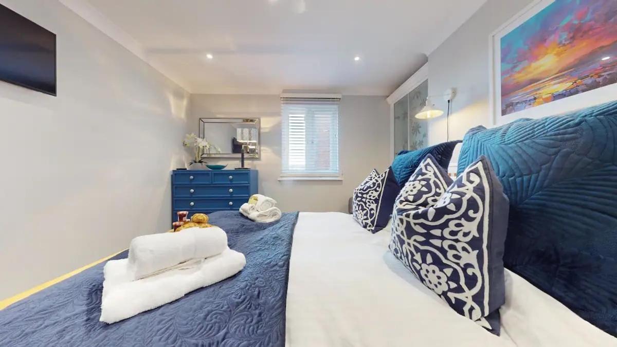 Appartement Marina - Water View - Sleeps 5 *